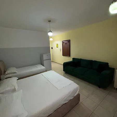 Apartment Rezidenca Hasanaj 5 *