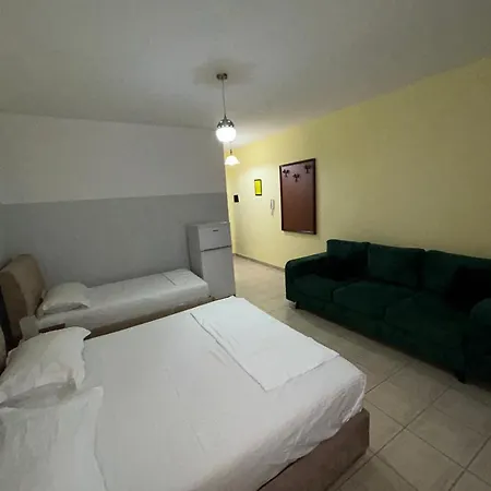 Rezidenca Hasanaj 5 * Durres